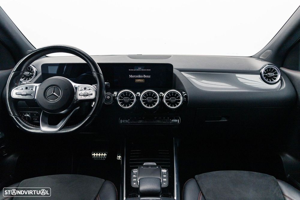 Mercedes-Benz GLA 250 e 8G-DCT AMG Line - 13