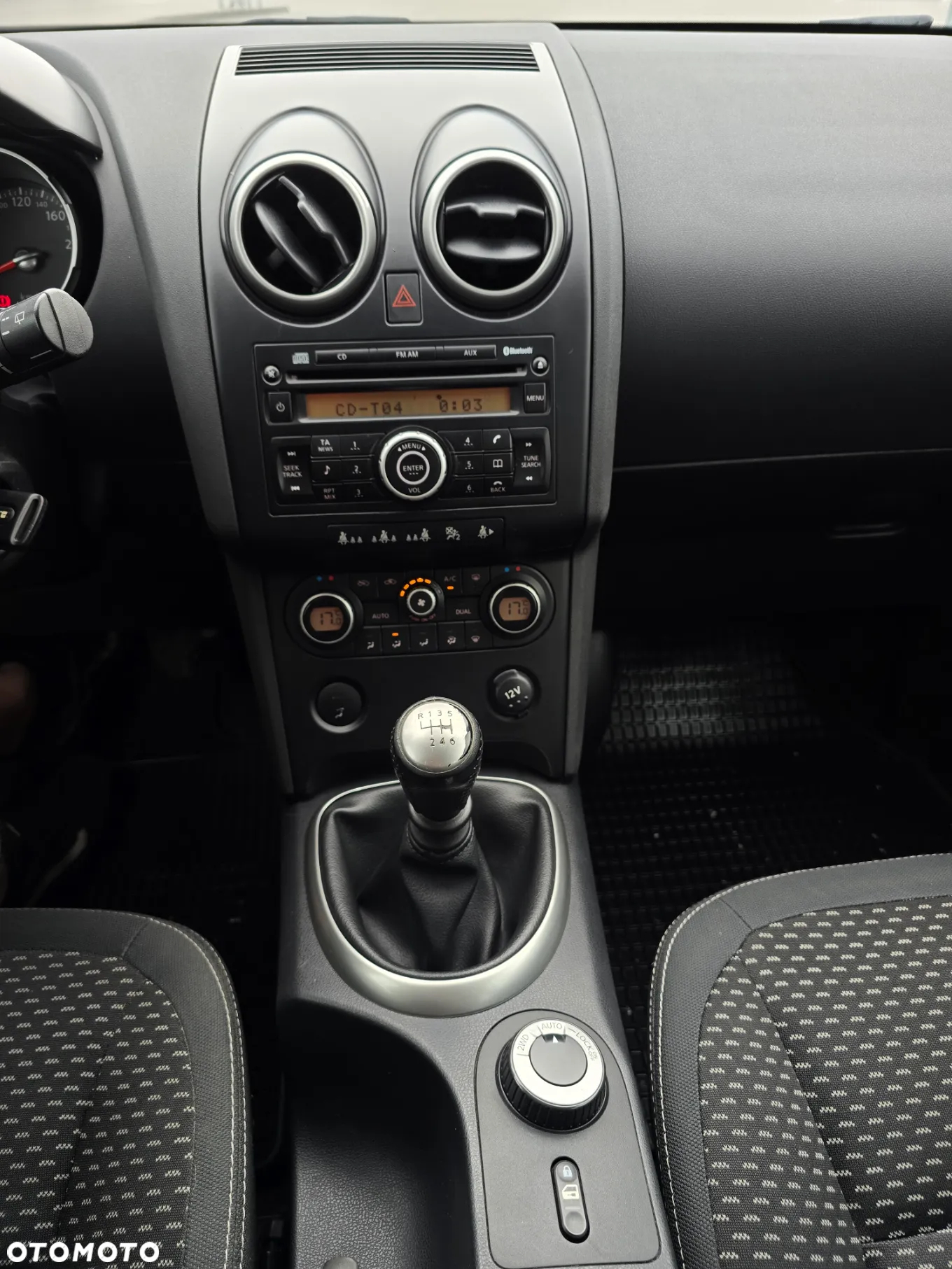 Nissan Qashqai 1.5 dCi Tekna - 17