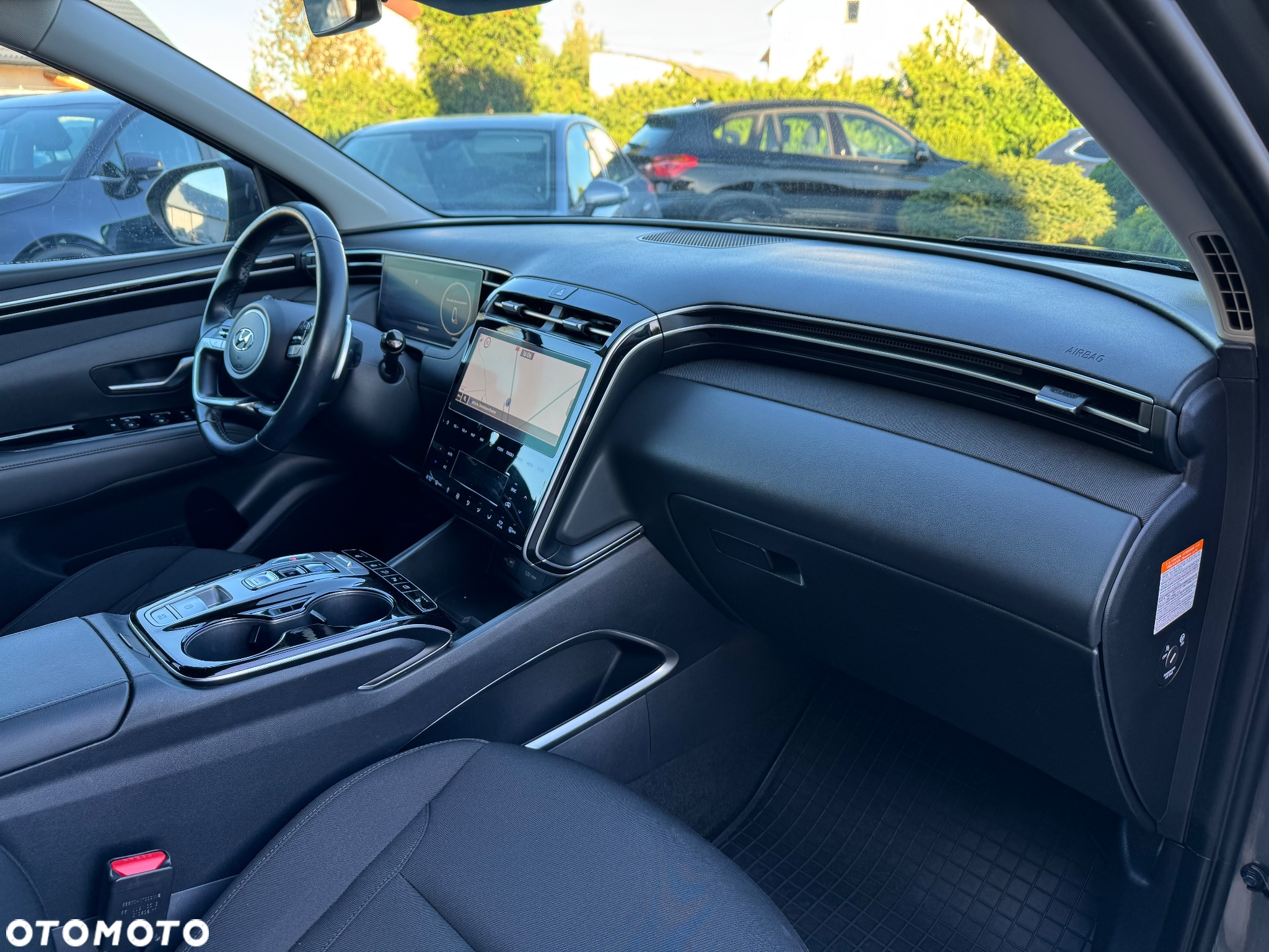 Hyundai Tucson 1.6 T-GDi HEV Executive 2WD - 16