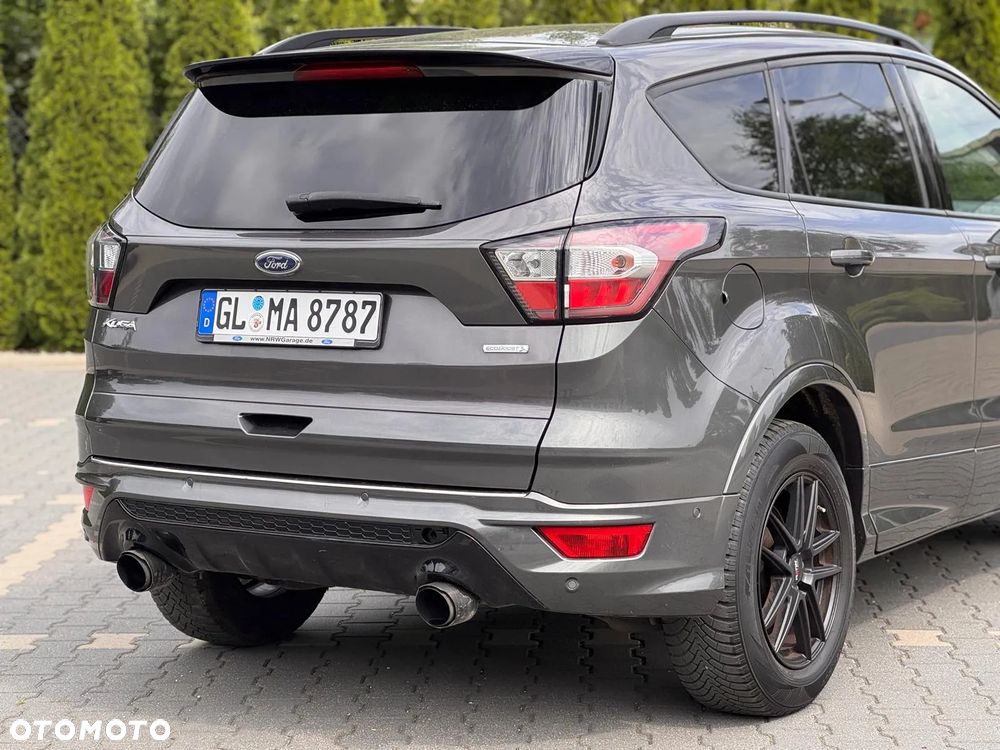 Ford Kuga 1.5 EcoBoost 2x4 ST-Line - 16
