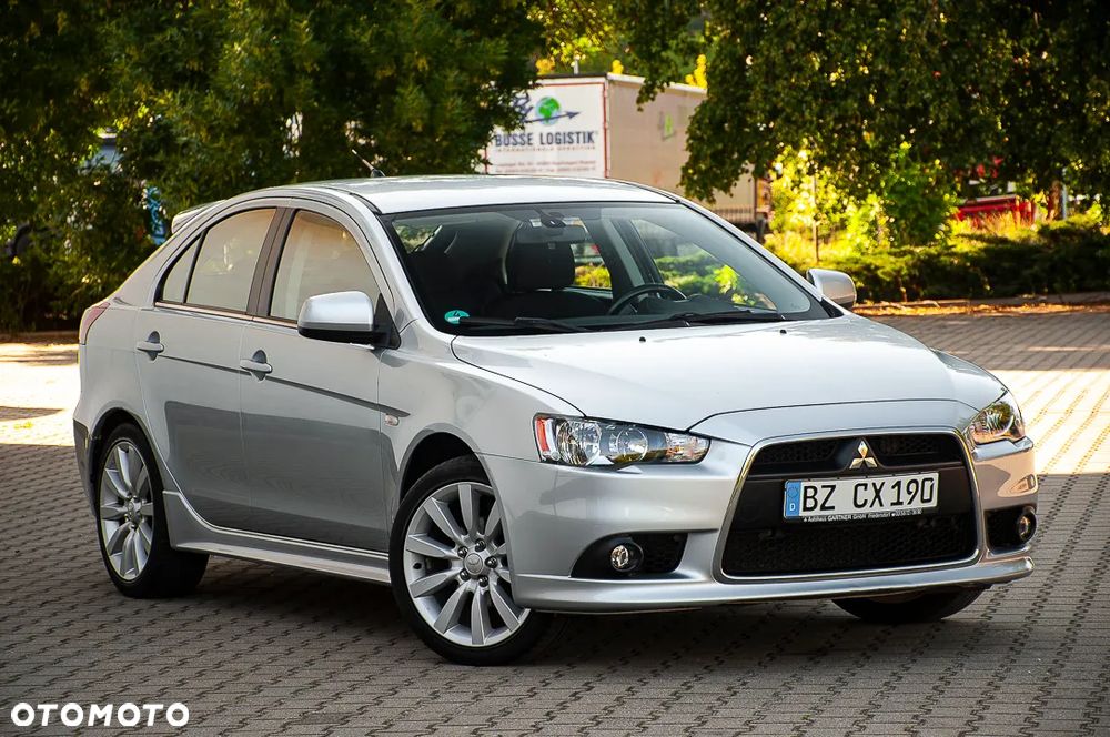 Mitsubishi Lancer 1.8 Intense - 2