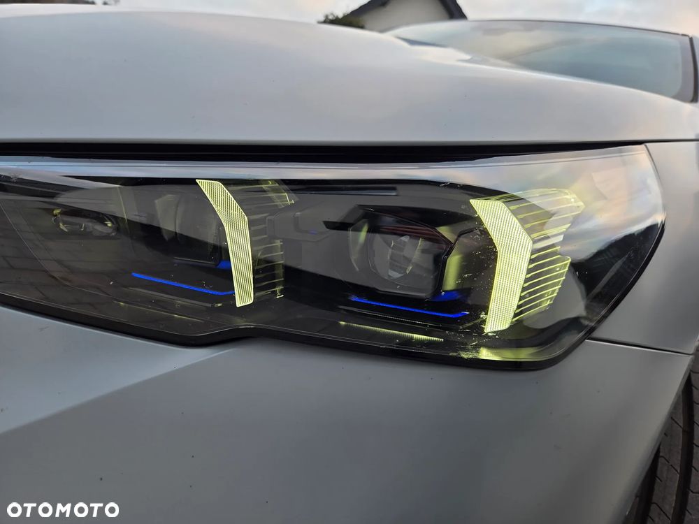 BMW Seria 5 520d xDrive mHEV M Sport - 39