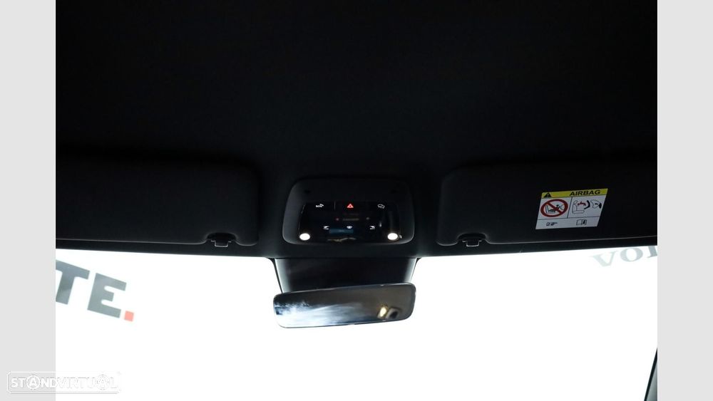 Volvo EX30 51 kWh Single Motor Black Edition - 17