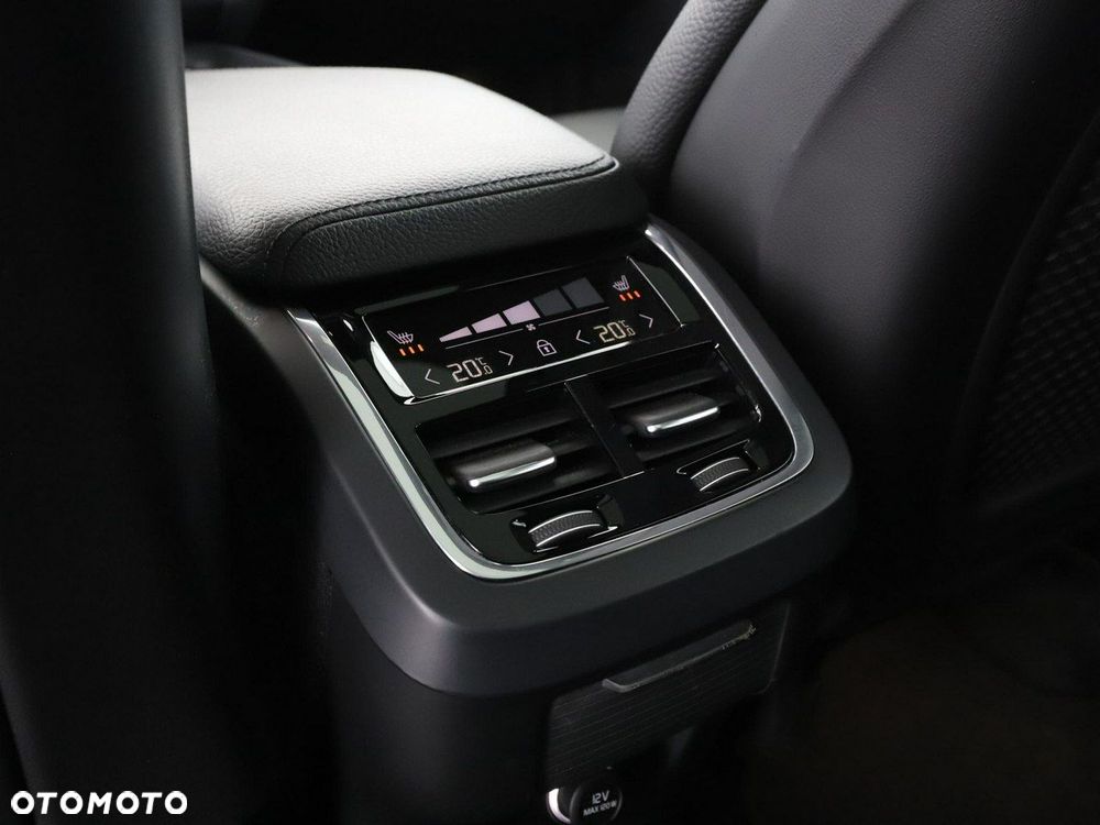 Volvo XC 60 T6 AWD Inscription - 41