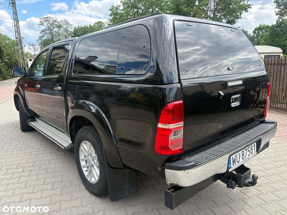 Toyota Hilux 3.0 D-4D Invincible - 7