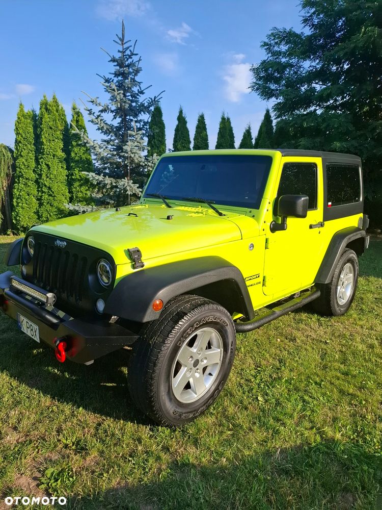 Jeep Wrangler - 24