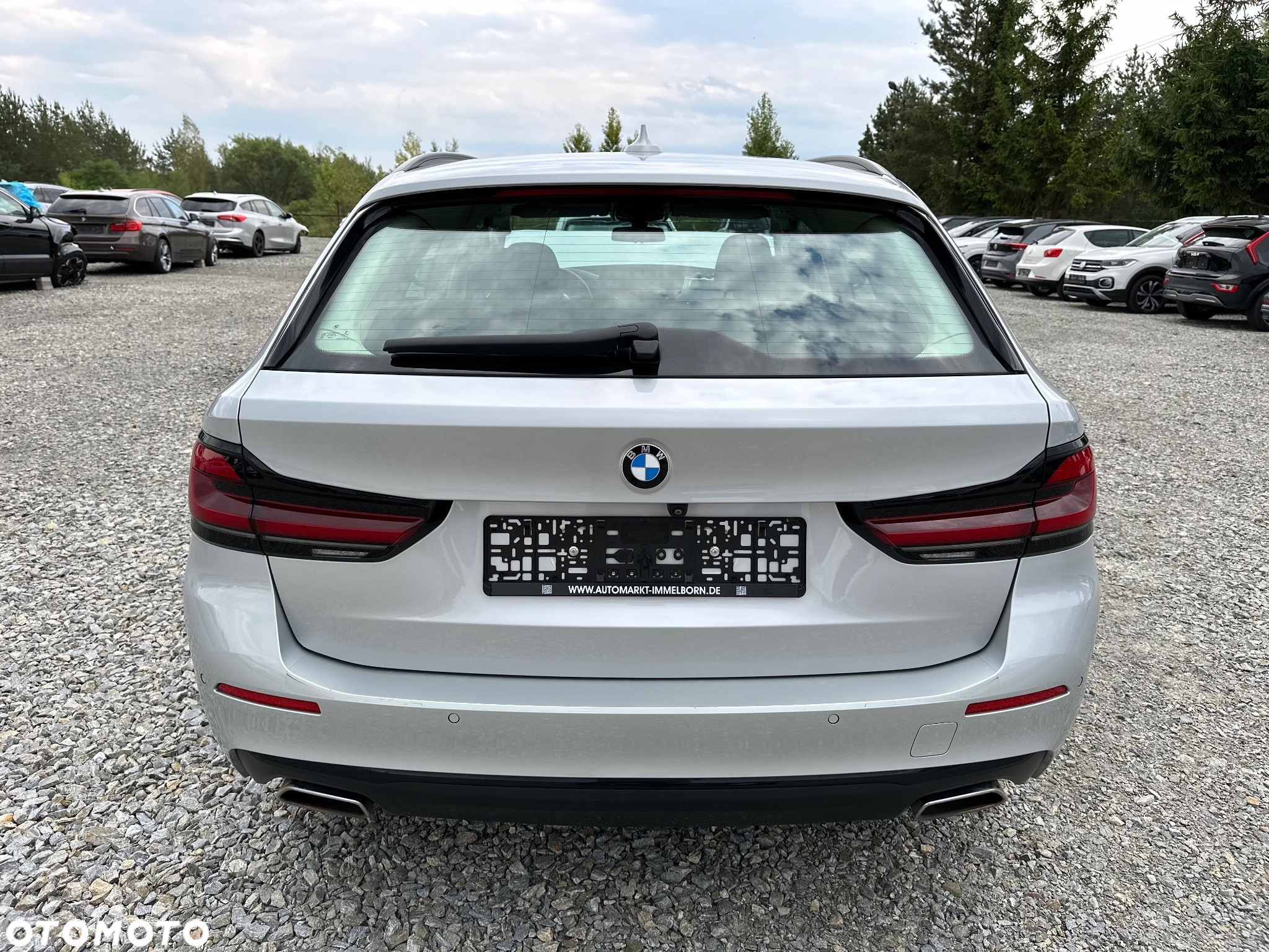 BMW Seria 5 530d Touring Luxury Line - 4