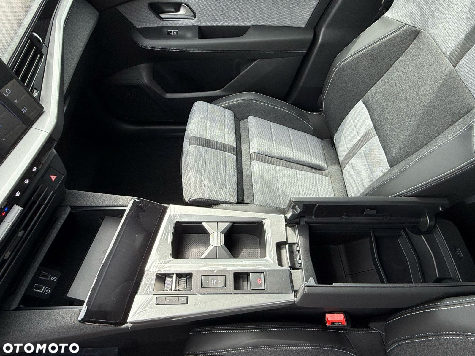 Opel Grandland - 23