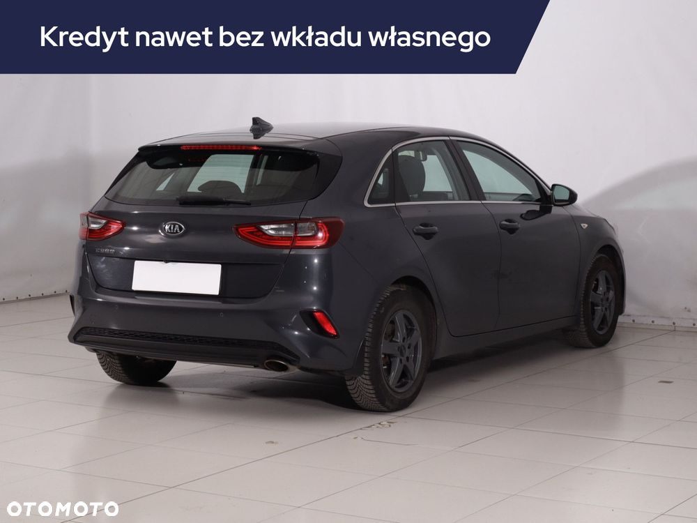 Kia Ceed - 7
