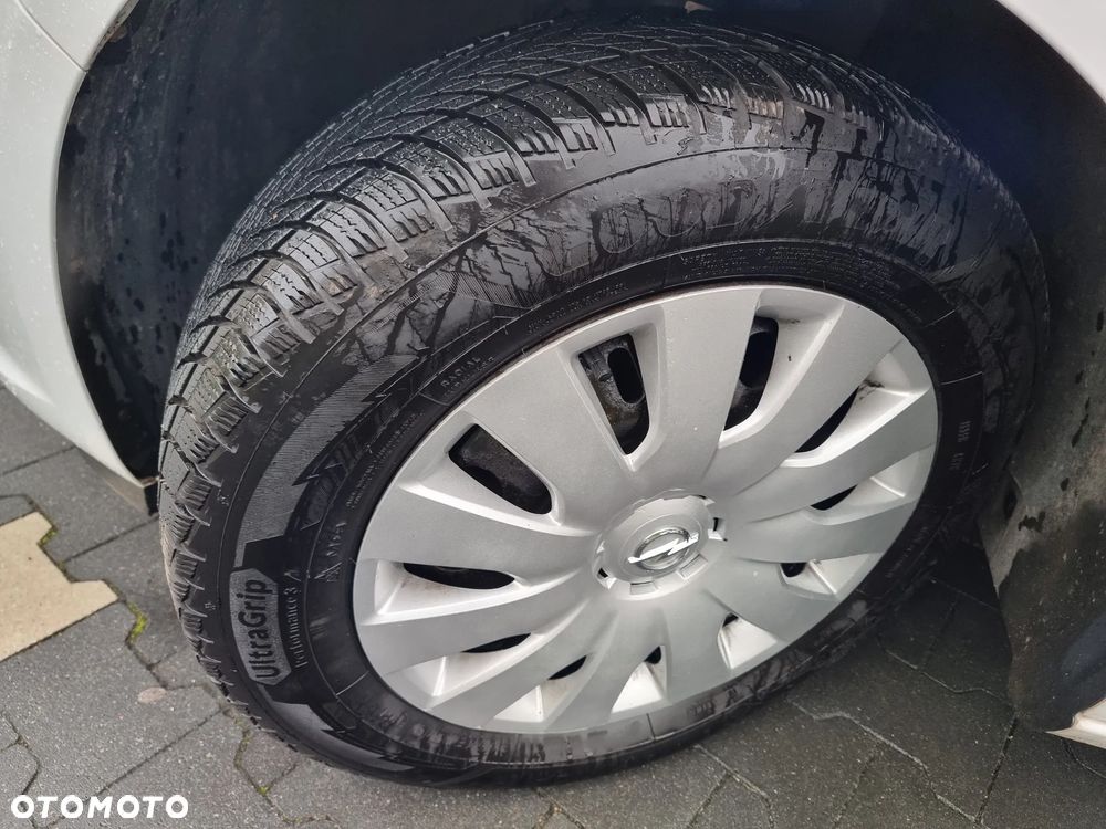 Opel Astra - 11