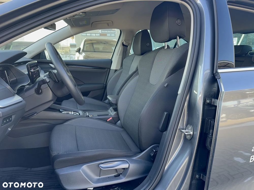Skoda Octavia 1.5 TSI mHEV Selection DSG - 27