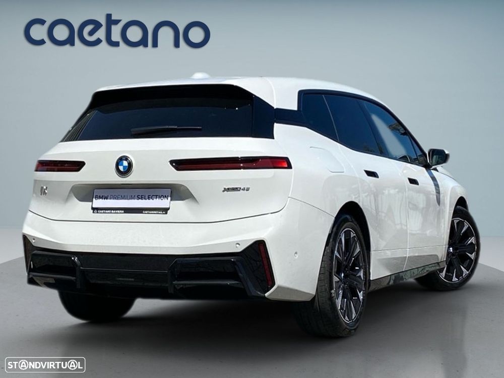BMW iX xDrive 45 Pack Desportivo - 2