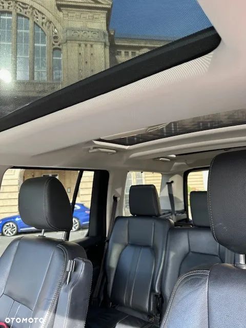 Land Rover Discovery - 18