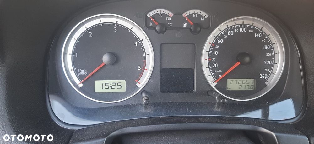 Volkswagen Bora ver-1-9-tdi - 6