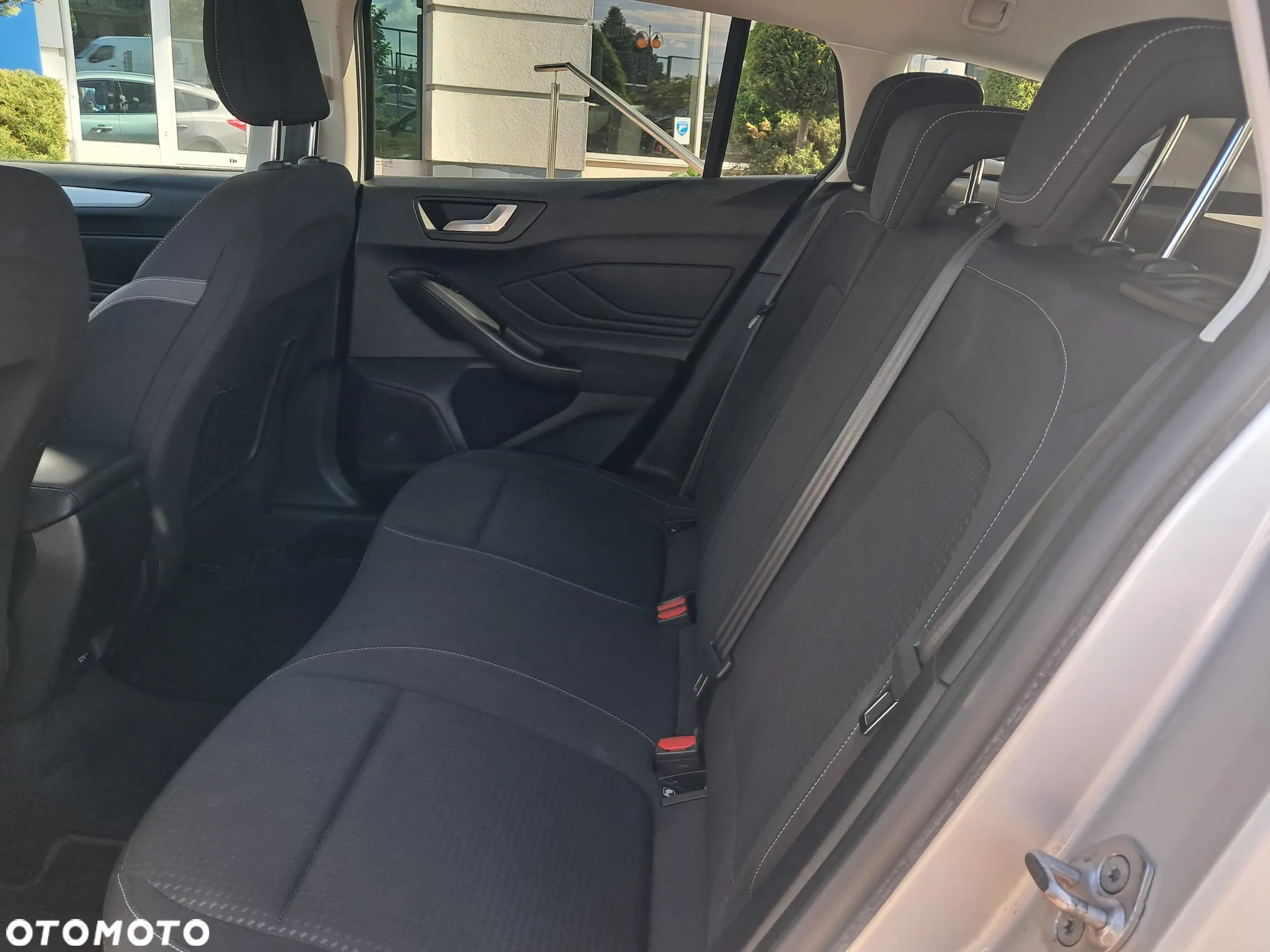 Ford Focus 1.5 TDCi SYNC Edition - 25