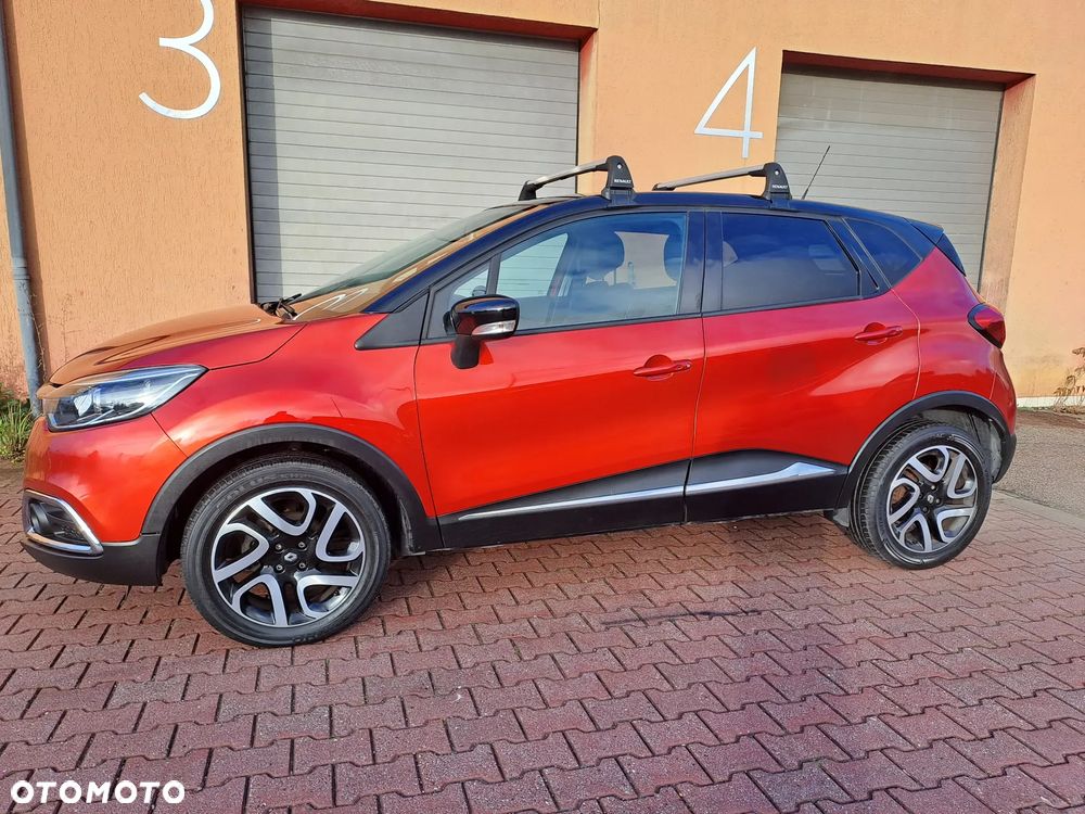 Renault Captur 0.9 Energy TCe Helly Hansen - 30