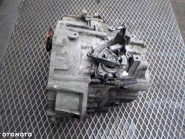 AUDI A3 II 8P 2.0 TDI SKRZYNIA BIEGÓW HDV - 2