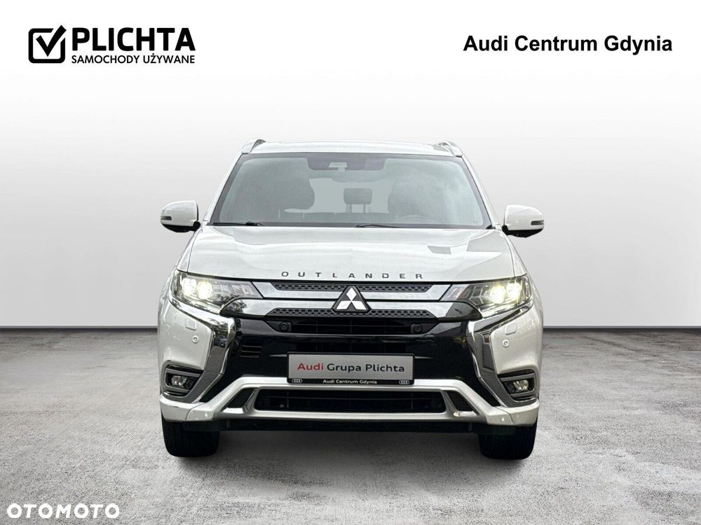 Mitsubishi Outlander PHEV Intense + - 8