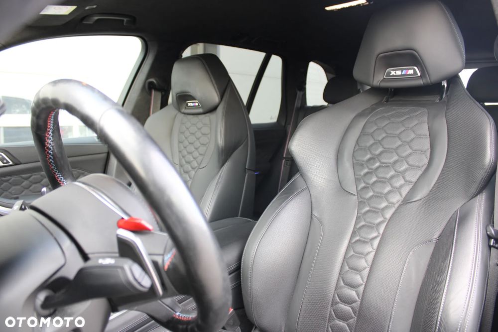 BMW X5 M Competition - 21