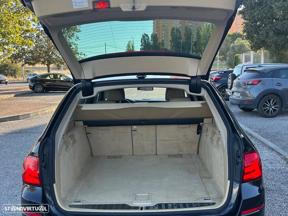 BMW 520 d Luxury Line - 12