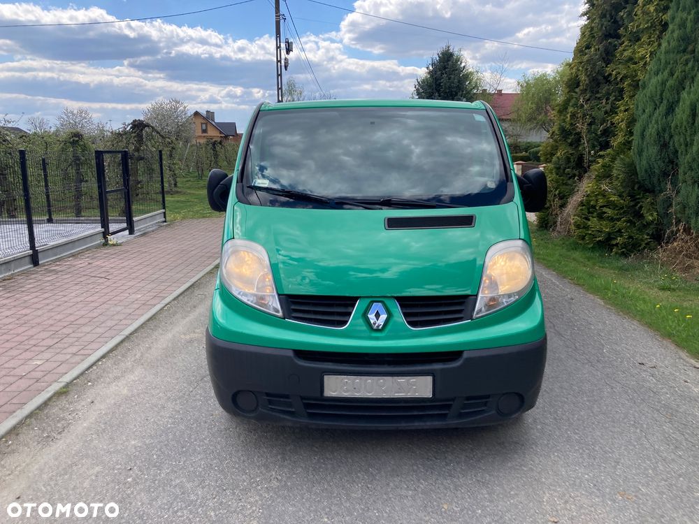Renault Trafic - 2