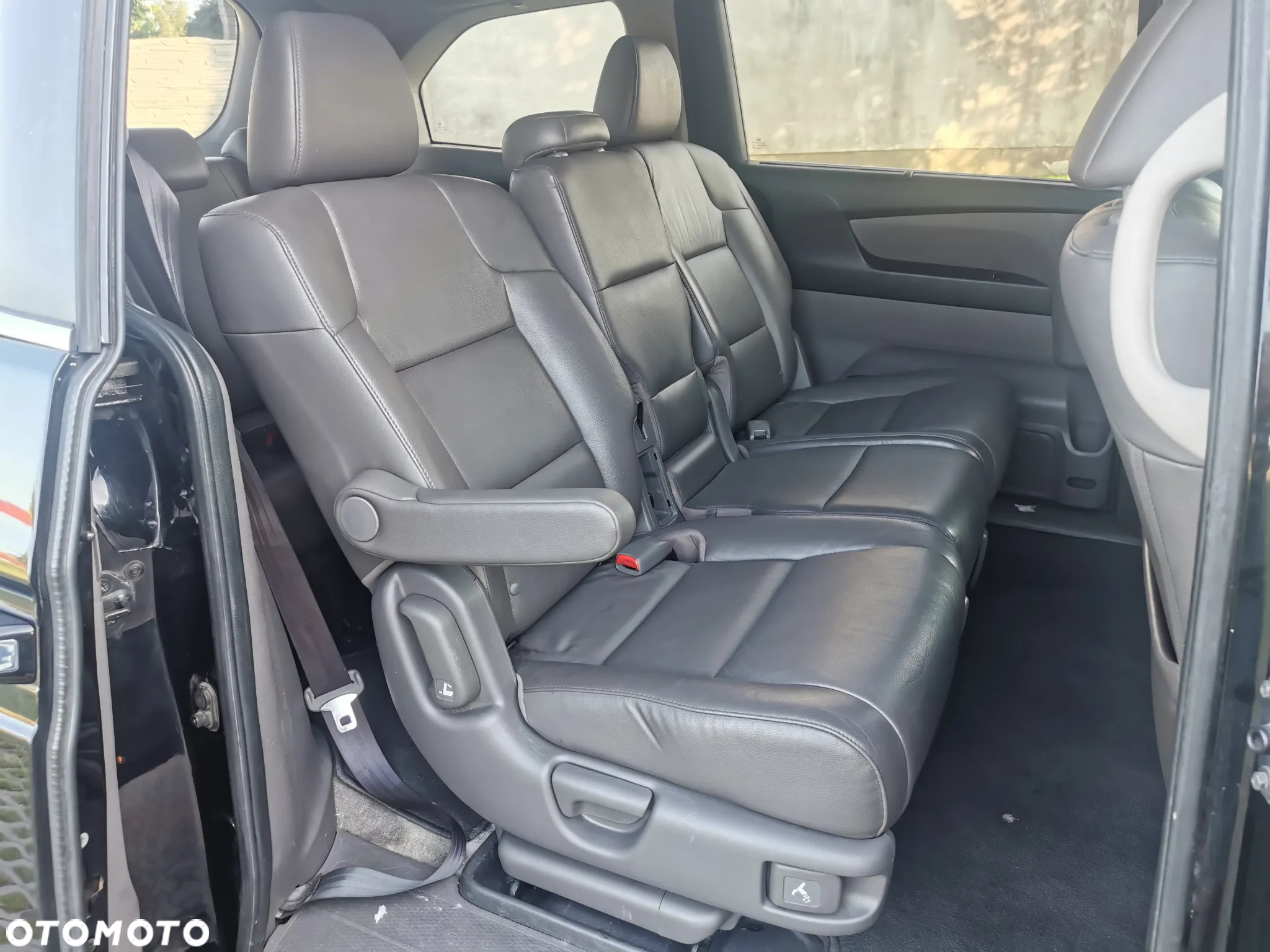 Honda Odyssey 3.5 EX - 8