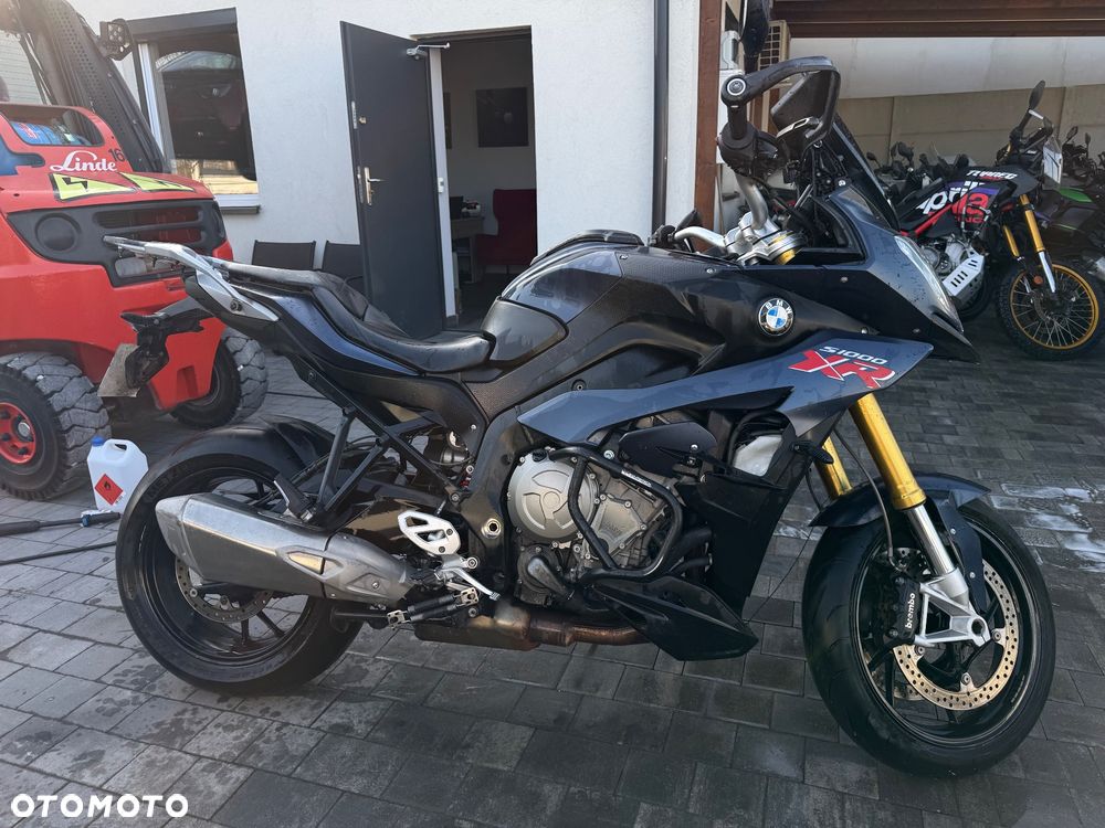 BMW S - 3