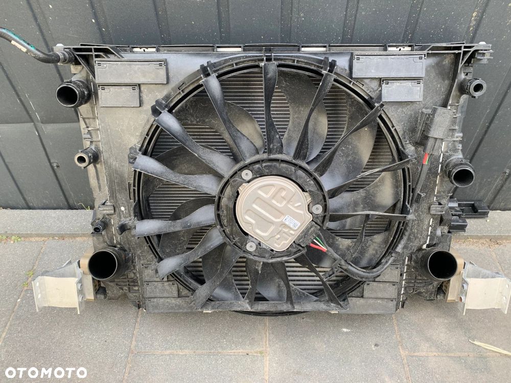 KOMPLET CHŁODNIC WENTYLATOR BMW G30 G31 G32 G11 G12 G14 G15 G16 3.0 DIESEL - 5