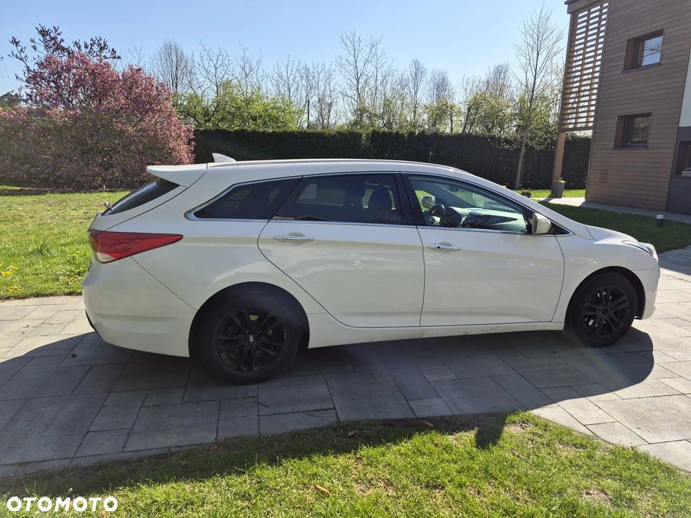 Hyundai i40 Kombi 1.7 CRDi Premium - 22