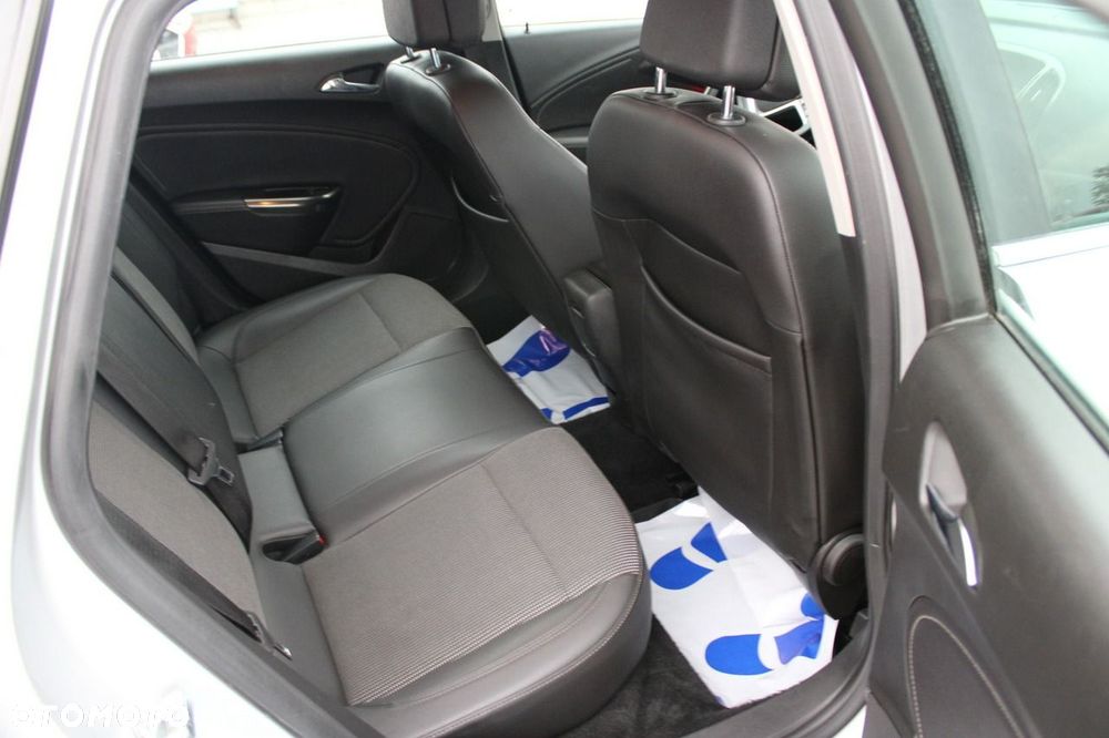 Opel Astra - 24
