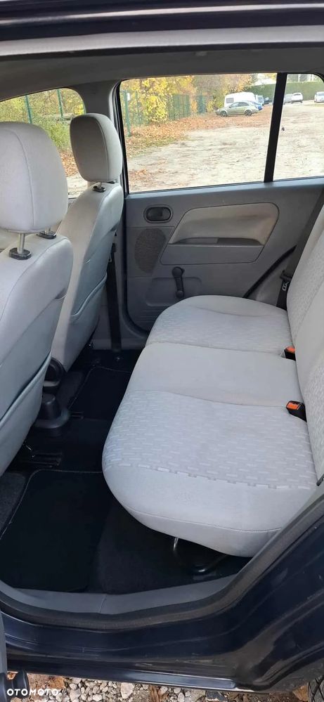 Ford Fusion 1.4 Ambiente - 15