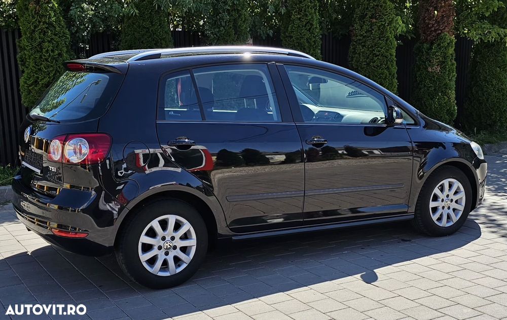 Volkswagen Golf Plus - 17
