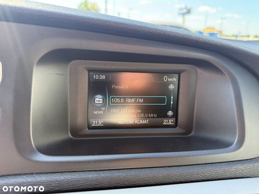 Volvo V40 - 17