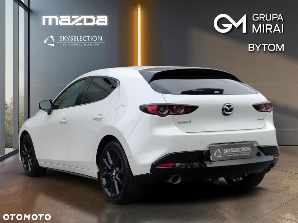 Mazda 3 2.0 mHEV Hikari - 4