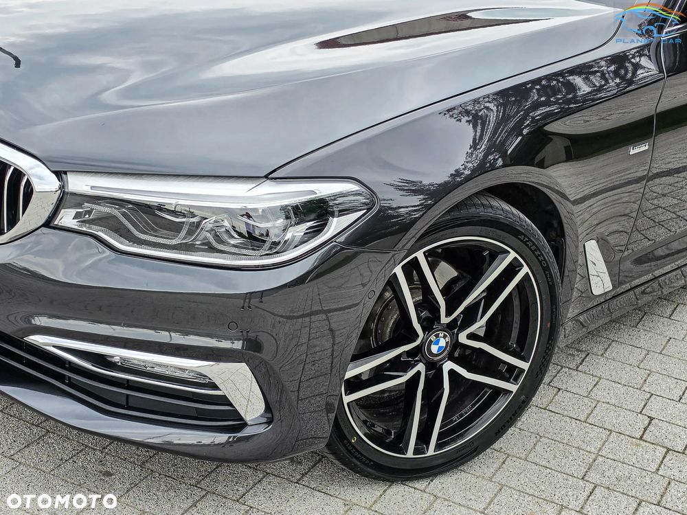 BMW Seria 5 520d xDrive Sport Line - 5