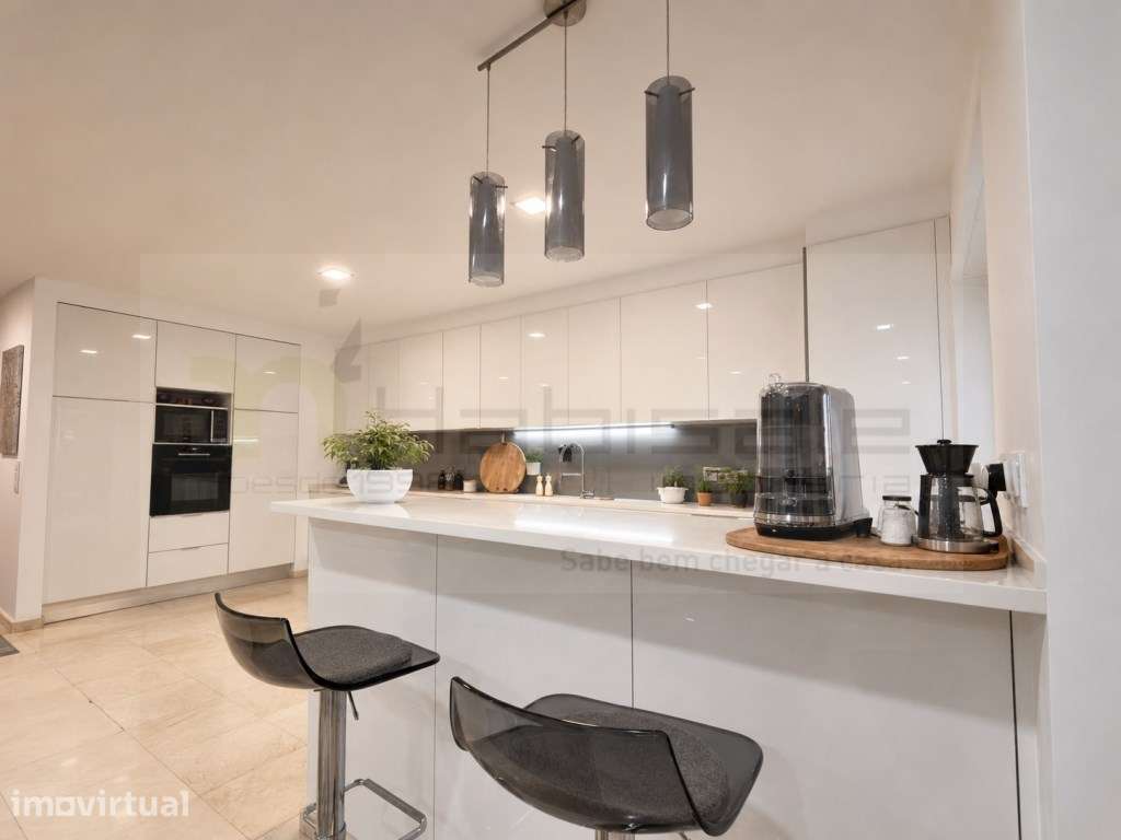 Apartamento T3 com Terraço em condominio com Segurança 24h a 5 min ... - Grande imagem: 4/23
