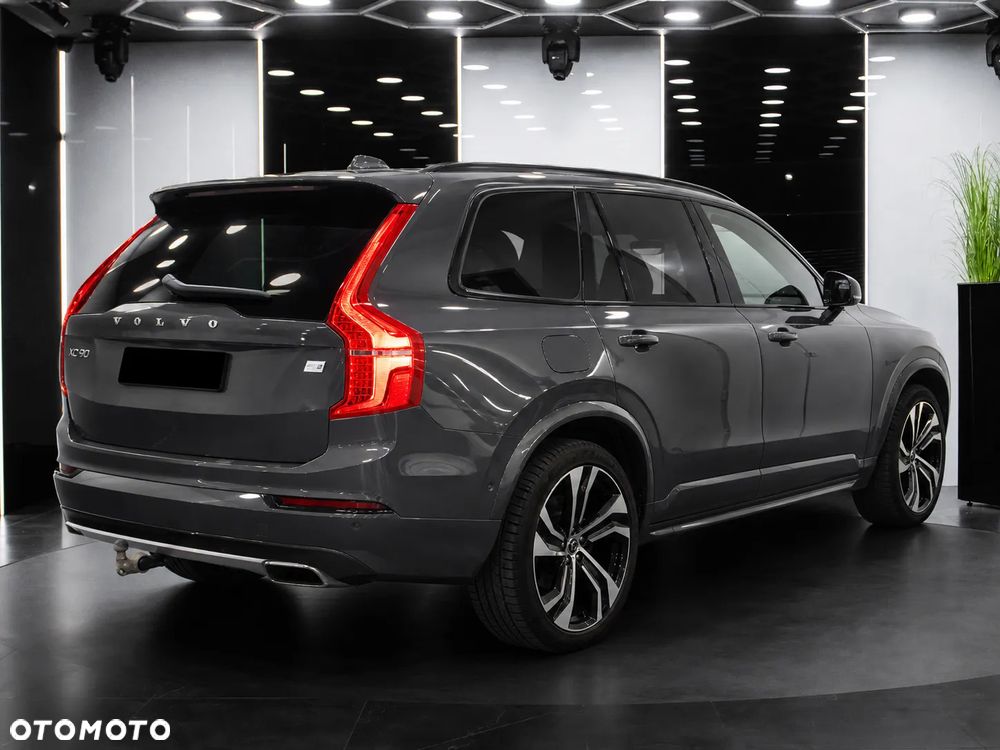 Volvo XC 90 T8 AWD Plug-In Hybrid Plus Dark 7os - 6