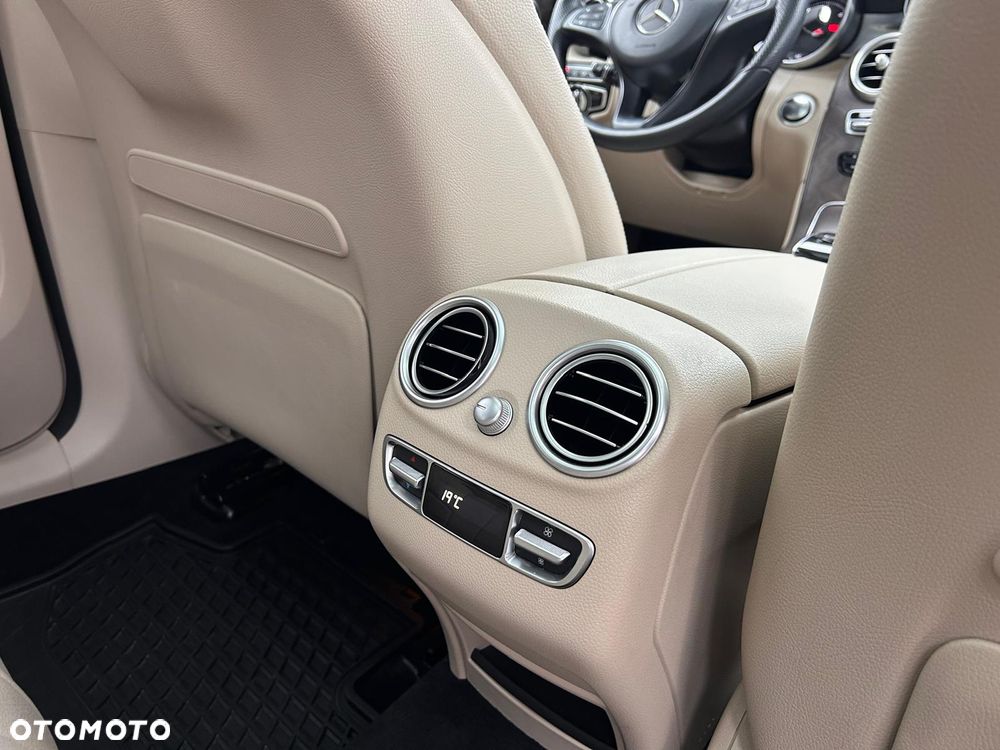 Mercedes-Benz GLC 220 d 4Matic 9G-TRONIC - 13