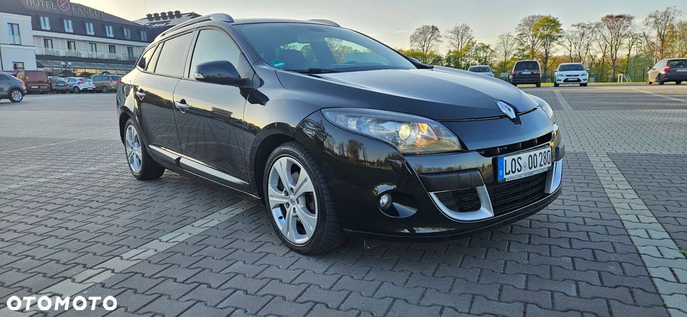 Renault Megane TCe 180 Dynamique - 13