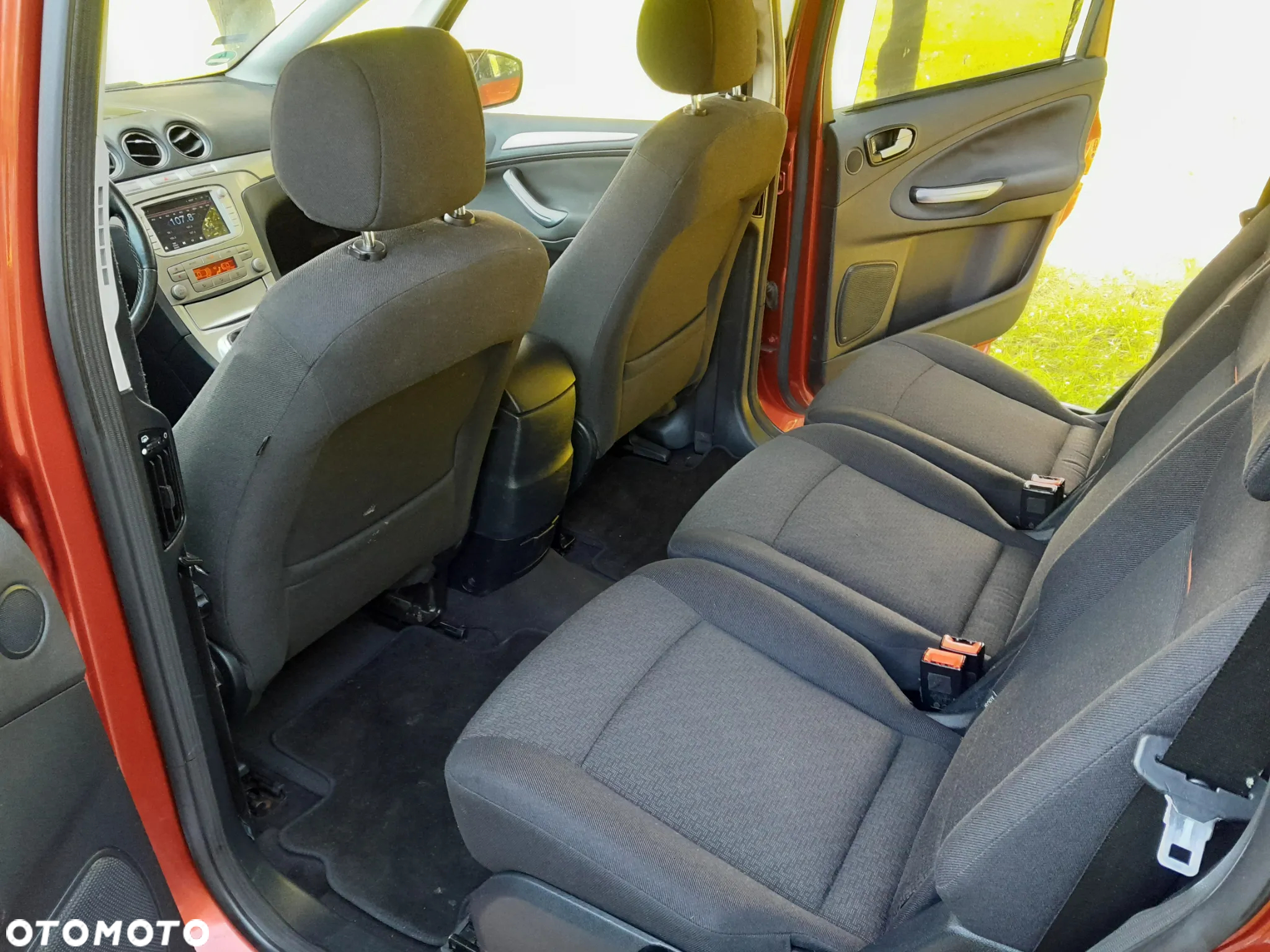 Ford S-Max - 18
