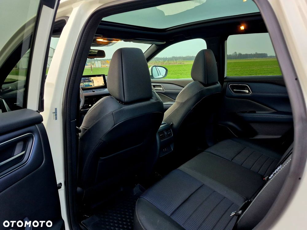 Nissan Qashqai 1.3 DIG-T 4x4 MHEV Xtronic N-Design - 22