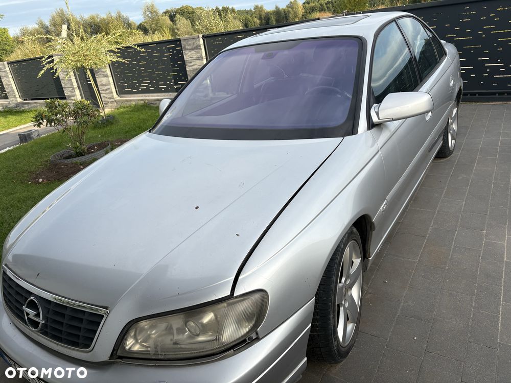 Opel Omega - 1