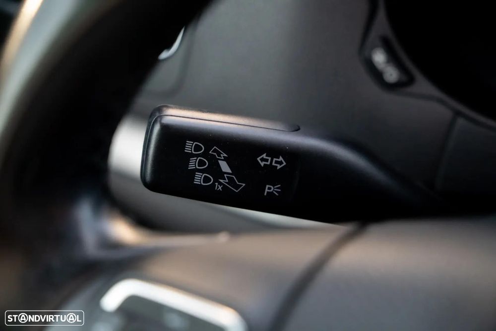 VW Sharan 2.0 TDI Confortline - 19