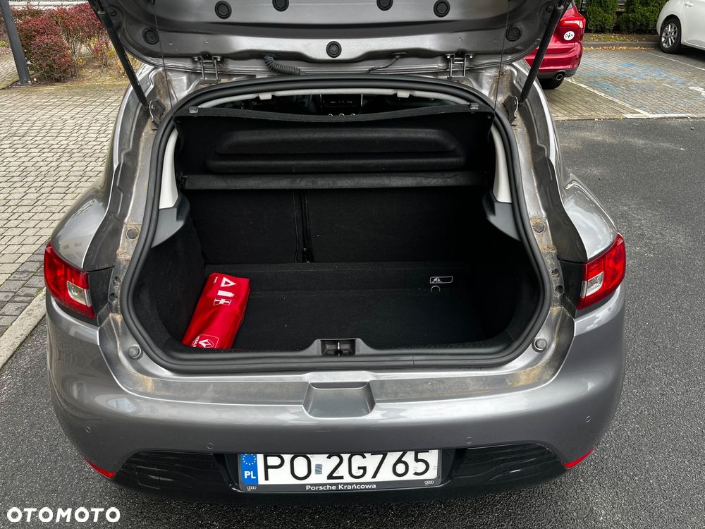 Renault Clio 1.2 16V Zen - 11
