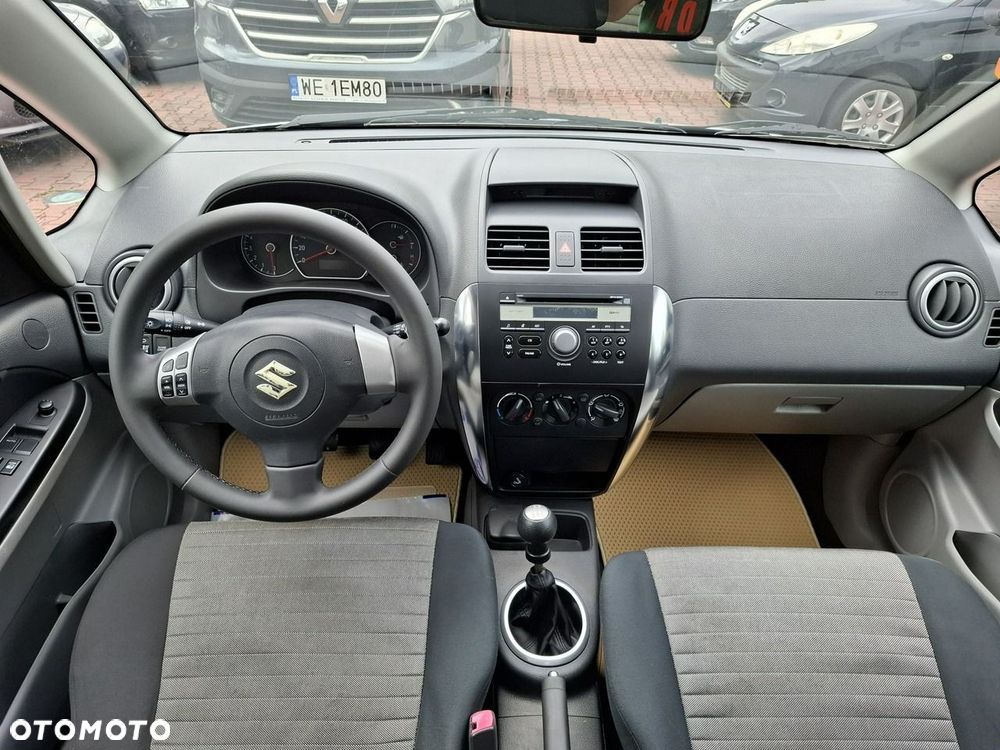 Suzuki SX4 1.6 GS / Premium 4WD - 2