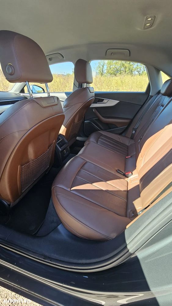 Audi A4 Avant 2.0 TDI S tronic - 5