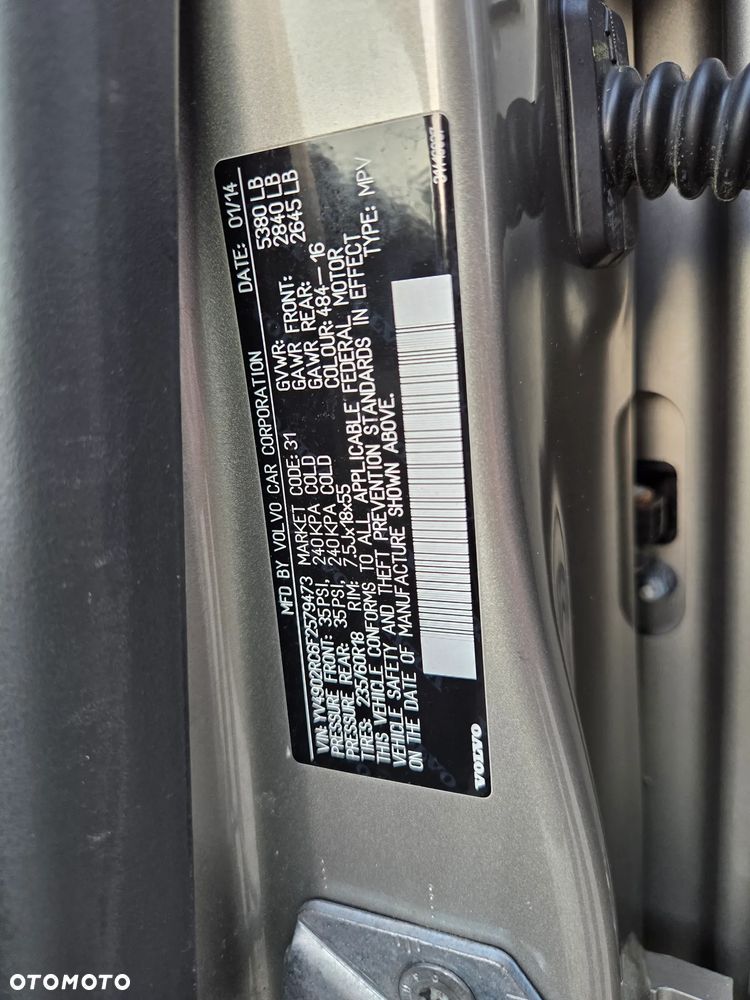 Volvo XC 60 T6 AWD Momentum - 8