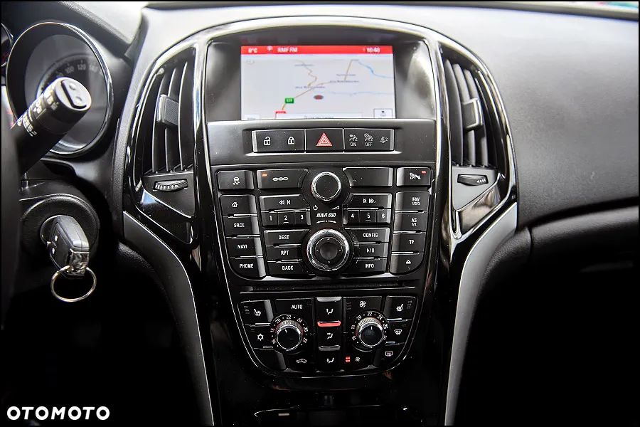 Opel Astra 1.4 Turbo Sports Tourer Exklusiv - 27