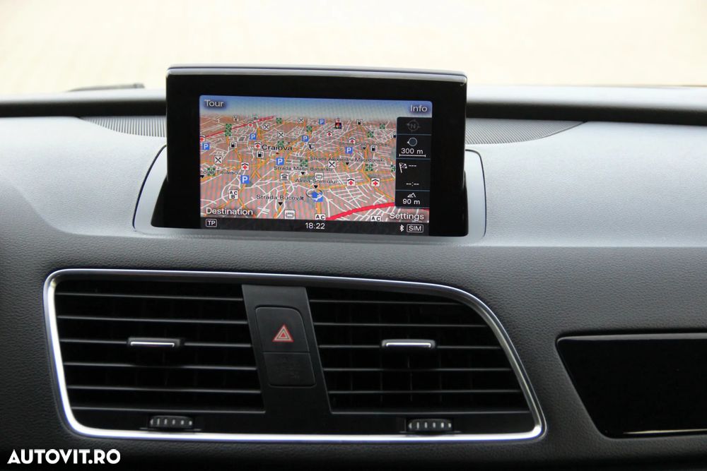 Audi Q3 2.0 TDI Quattro S tronic design - 29