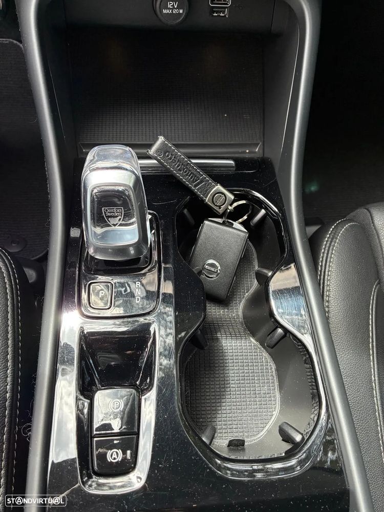 Volvo XC 40 1.5 T5 PHEV Inscription - 15